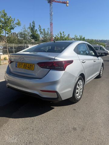 יונדאי אקסנט i25