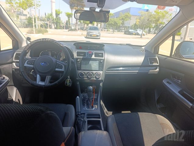 סובארו XV
