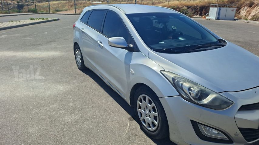 i30 Inspire אוט׳ סטיישן / טורר 1.6 (135 כ״ס) [2012-2015]