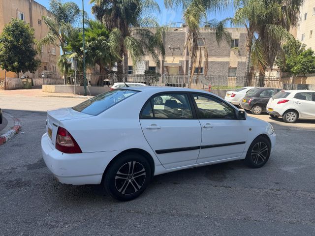 מודעת רכב טויוטה קורולה