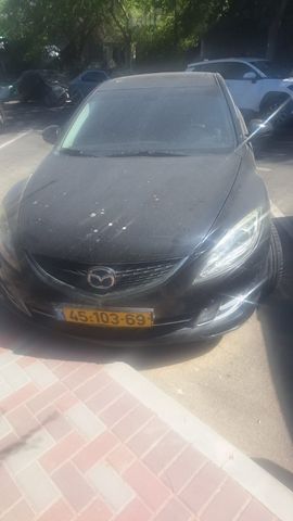 מודעת רכב מאזדה 6