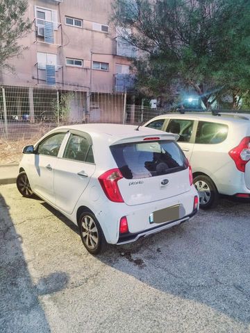 קיה פיקנטו