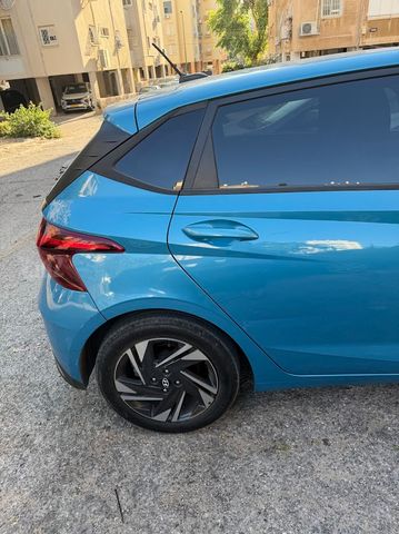 יונדאי i20