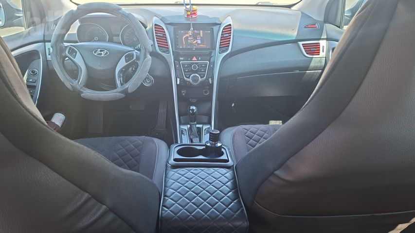 יונדאי i30
