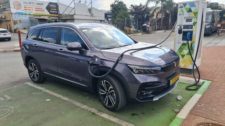 סקייוול ET5