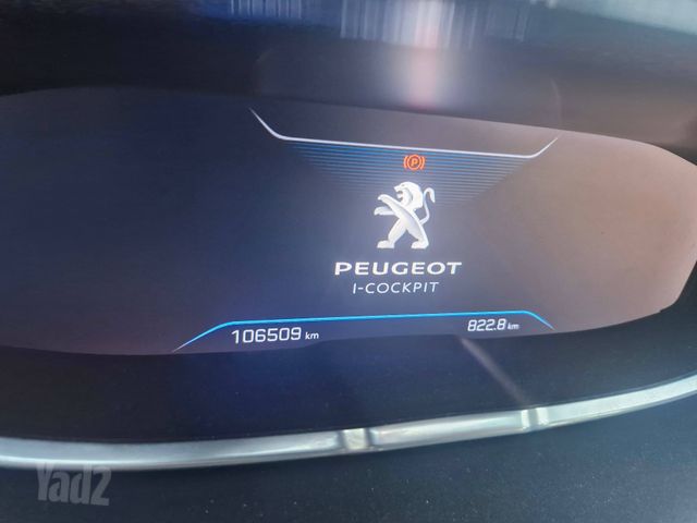 פיג'ו 3008