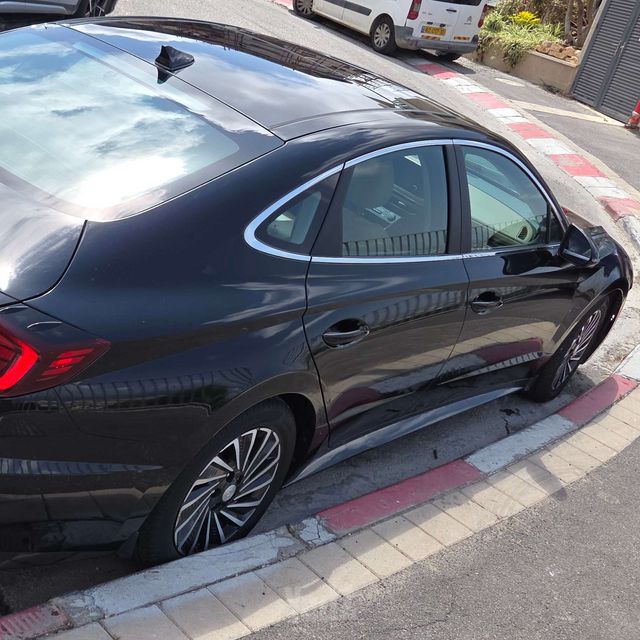 מודעת רכב יונדאי סונטה