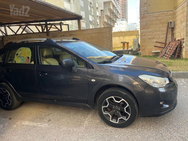 מודעת רכב סובארו XV