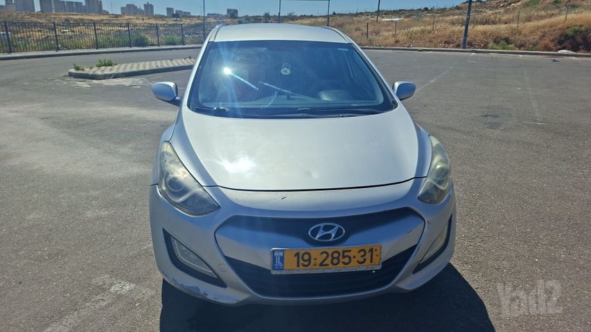 יונדאי i30