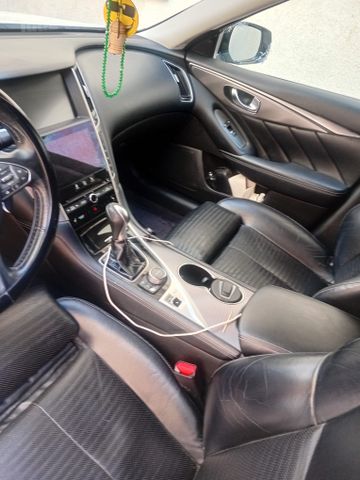 אינפיניטי Q50