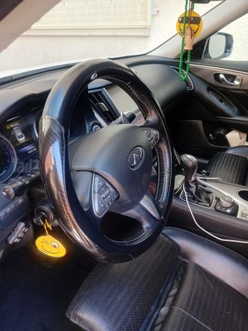 אינפיניטי Q50