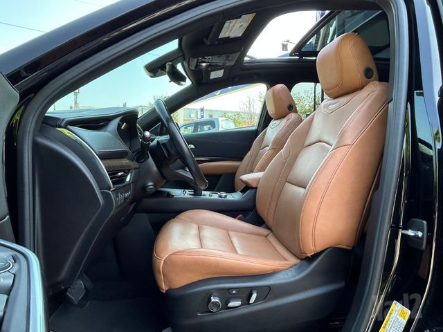 קאדילק XT4