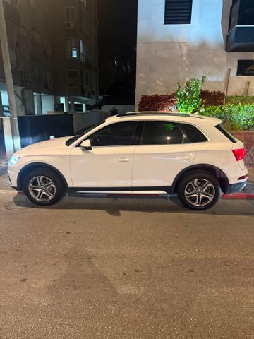 אאודי Q5