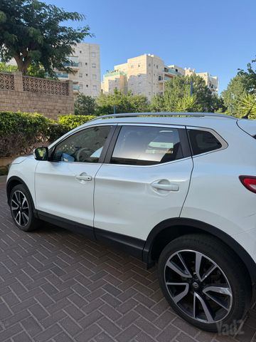 ניסאן קשקאי