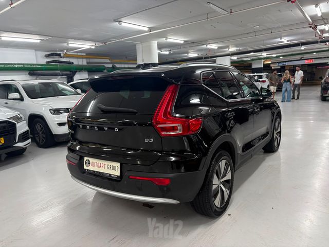 וולוו XC40