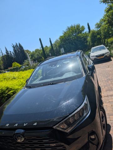 מודעת רכב טויוטה RAV4