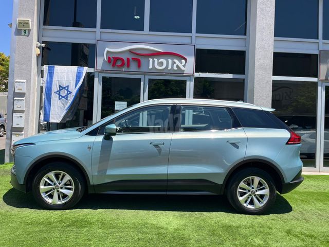 איוויס U5