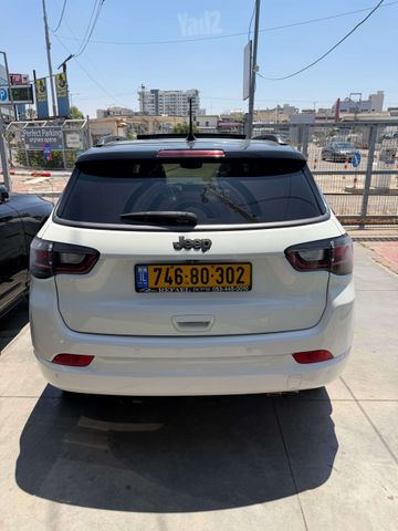 ג'יפ קומפאס