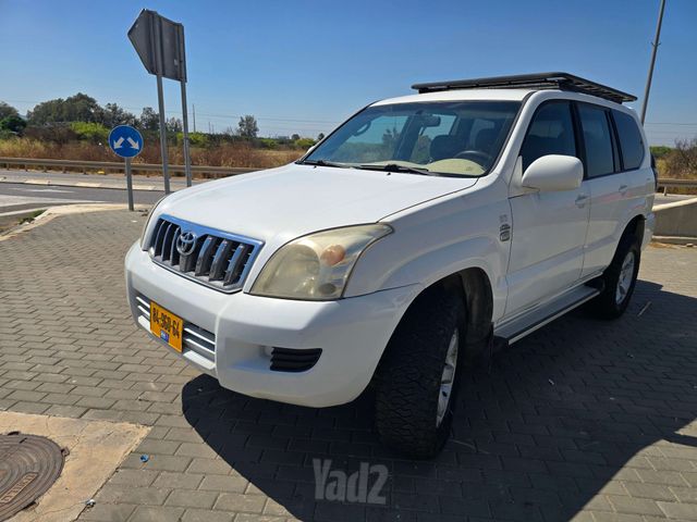 טויוטה לנד קרוזר