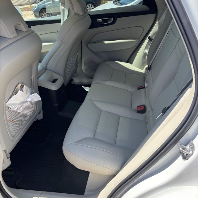 מודעת רכב וולוו XC60