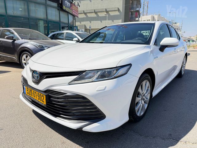 מודעת רכב טויוטה קאמרי