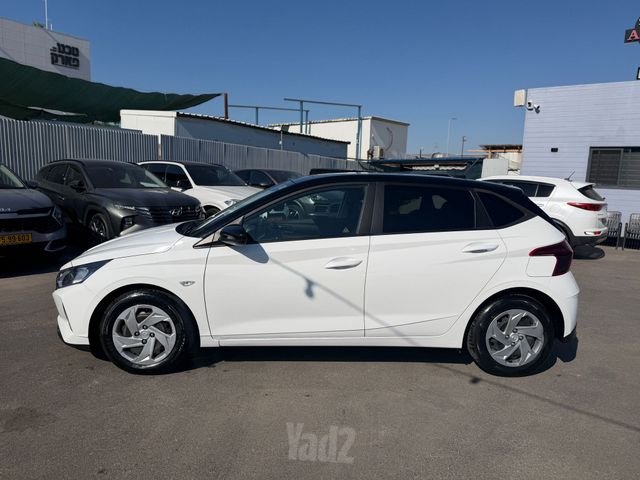 יונדאי i20