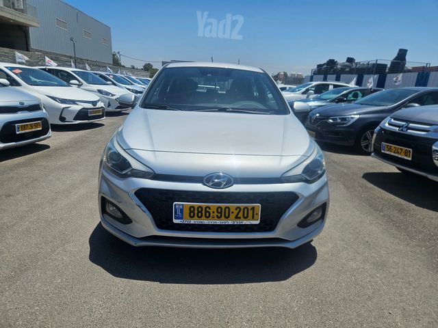 מודעת רכב יונדאי i20 2
