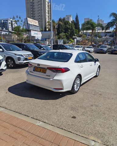 טויוטה קורולה