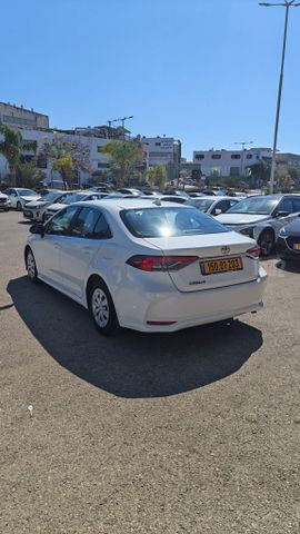 מודעת רכב טויוטה קורולה 2