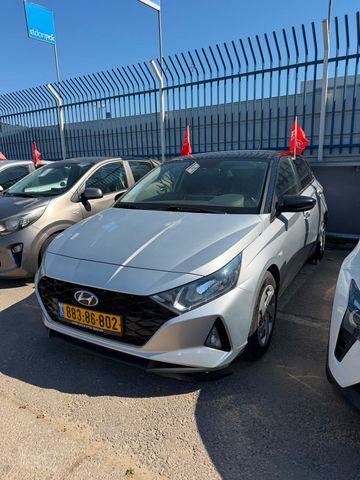 מודעת רכב יונדאי i20