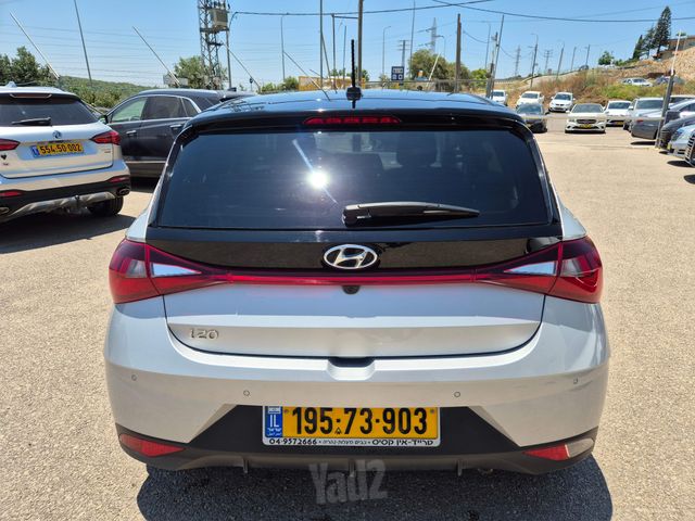 יונדאי i20