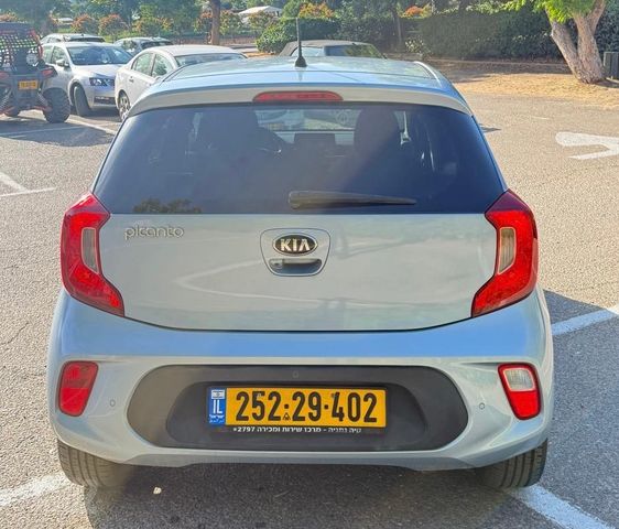 קיה פיקנטו