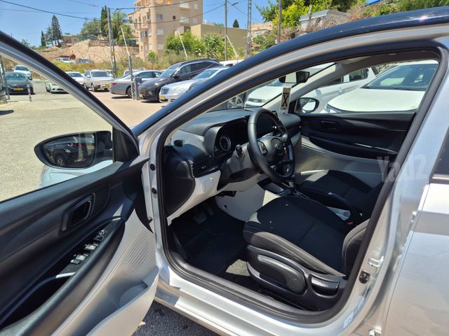 יונדאי i20