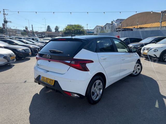 יונדאי i20