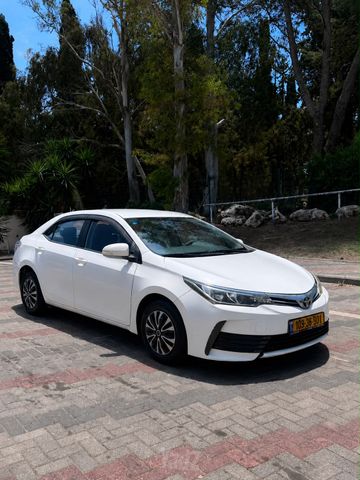 מודעת רכב טויוטה קורולה