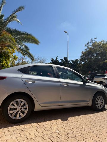 מודעת רכב יונדאי אקסנט i25