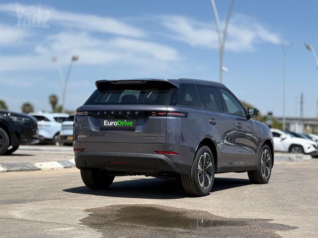 ג'אקו J5