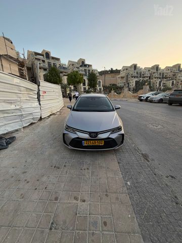 טויוטה קורולה