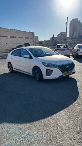 מודעת רכב יונדאי איוניק