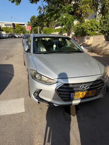 יונדאי אלנטרה
