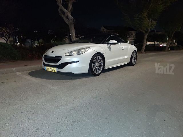 פיג'ו RCZ