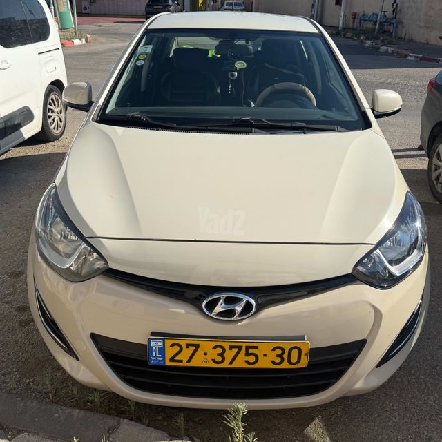 מודעת רכב יונדאי i20