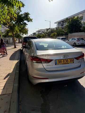 יונדאי אלנטרה