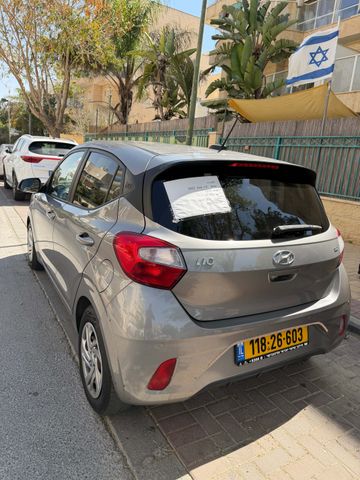 יונדאי i10