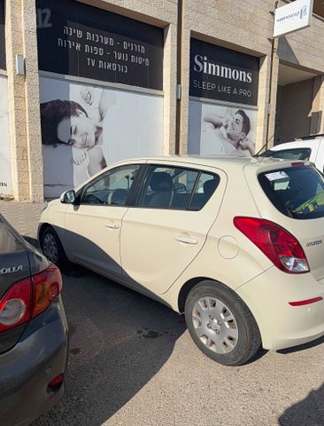 יונדאי i20