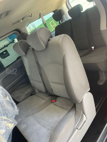יונדאי H-1 / i800