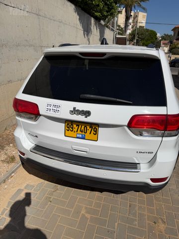 ג'יפ גרנד צ'ירוקי