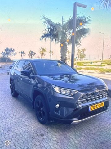 מודעת רכב טויוטה RAV4