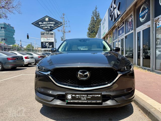 מודעת רכב מאזדה CX-5