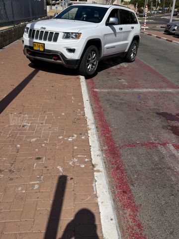ג'יפ גרנד צ'ירוקי